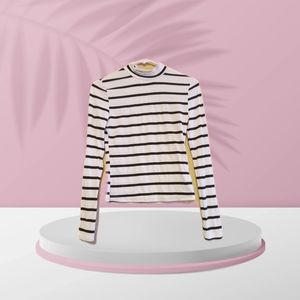 Long sleeve shirt with black and white stripes